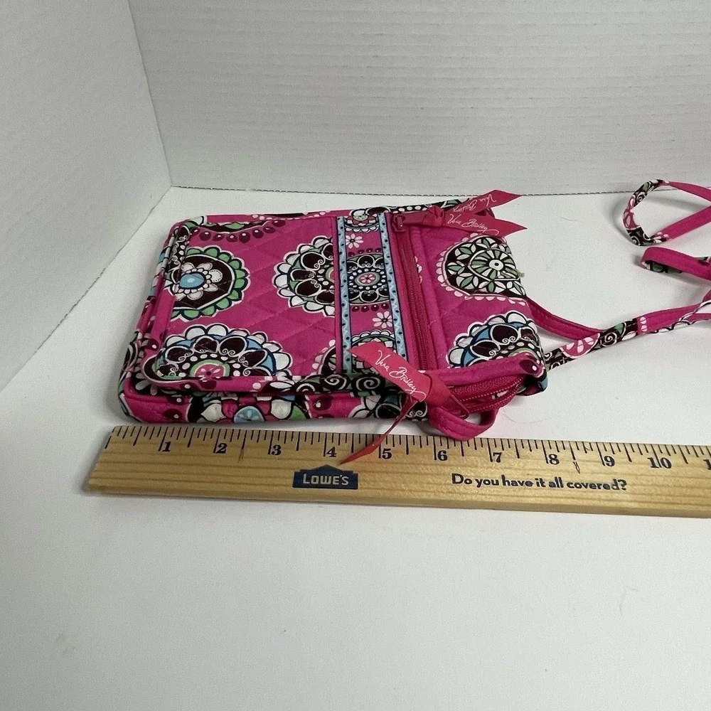 Vera Bradley Hipster In Floral Circles   Pink Green Crossbody Bag